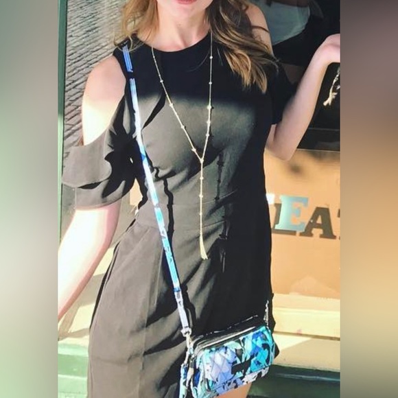 Off the shoulder black romper - Picture 5 of 5